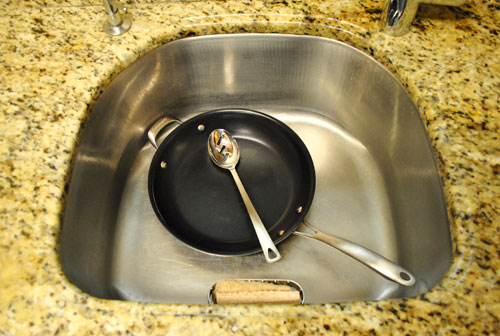 1650165918506310.jpg Sink-Full-Pan-In-Sink.jpg